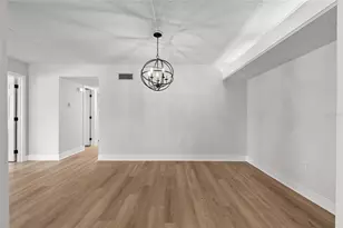 4780 Cove Cir, Saint Petersburg, FL 33708 - Photo 9