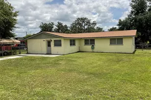 37820 Crystal Way, Dade City, FL 33523 - Photo 1