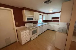 37820 Crystal Way, Dade City, FL 33523 - Photo 21