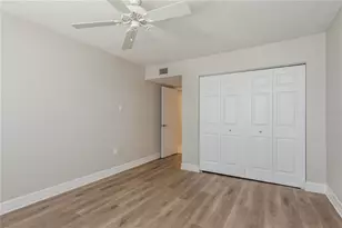 8 Glencoe Pl, Dunedin, FL 34698 - Photo 19
