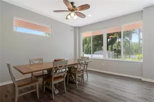219 Willow Bend Pkwy, Lutz, FL 33549 - Photo 13