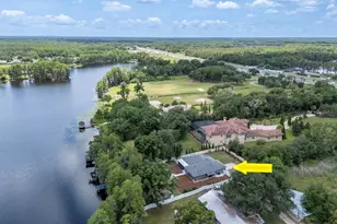 219 Willow Bend Pkwy, Lutz, FL 33549 - Photo 43
