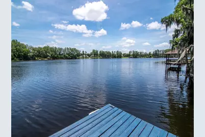 219 Willow Bend Parkway, Lutz, FL 33549 - Photo 1