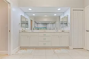 1645 Pinellas Bayway S, Tierra Verde, FL 33715 - Photo 29