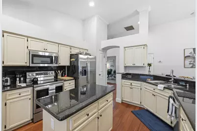 12329 Glenfield Avenue, Tampa, FL 33626 - Photo 7