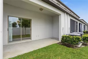 9637 Mulberry Marsh Ln, Sun City Center, FL 33573 - Photo 15