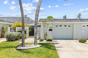 215 Boca Ciega Point Blvd N, Saint Petersburg, FL 33708 - Photo 15