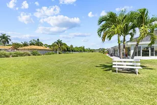 215 Boca Ciega Point Blvd N, Saint Petersburg, FL 33708 - Photo 63