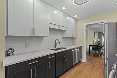 215 Boca Ciega Point Boulevard N #3, Saint Petersburg, FL 33708 - Photo 11
