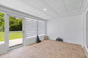 215 Boca Ciega Point Blvd N, Saint Petersburg, FL 33708 - Photo 31