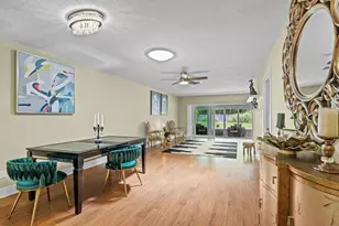 215 Boca Ciega Point Blvd N, Saint Petersburg, FL 33708 - Photo 5