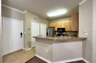 10023 Courtney Palms Blvd, Tampa, FL 33619 - Photo 15