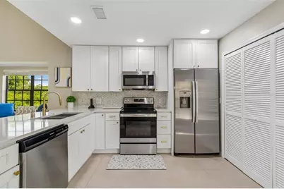 5100 Burchette Road #3207, Tampa, FL 33647 - Photo 3