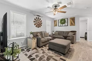 4920 W Knights Griffin Rd, Plant City, FL 33565 - Photo 15