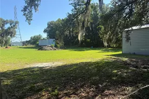 4920 W Knights Griffin Rd, Plant City, FL 33565 - Photo 25