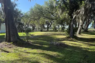 4920 W Knights Griffin Rd, Plant City, FL 33565 - Photo 23
