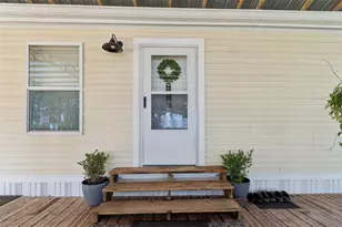 4920 W Knights Griffin Rd, Plant City, FL 33565 - Photo 3