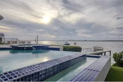 4709 Dolphin Cay Lane, Saint Petersburg, FL 33711 - Photo 25