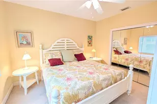 4709 Dolphin Cay Ln, Saint Petersburg, FL 33711 - Photo 13