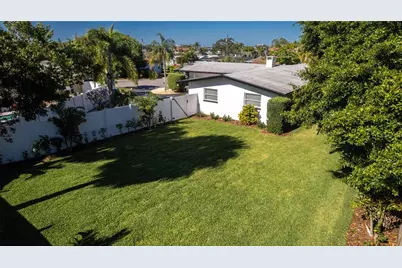 3997 McKay Creek Circle, Largo, FL 33770 - Photo 23