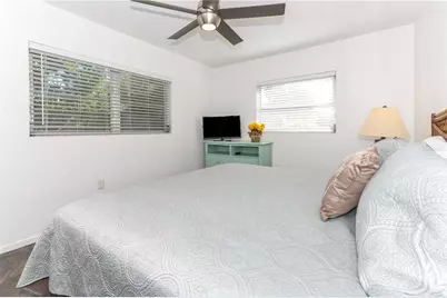 3997 McKay Creek Circle, Largo, FL 33770 - Photo 15
