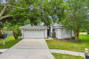 19204 Garden Quilt Cir, Lutz, FL 33558 - Photo 3