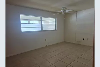 5850 21st Street N #15, Saint Petersburg, FL 33714 - Photo 11