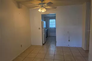 5850 21st St N, Saint Petersburg, FL 33714 - Photo 5
