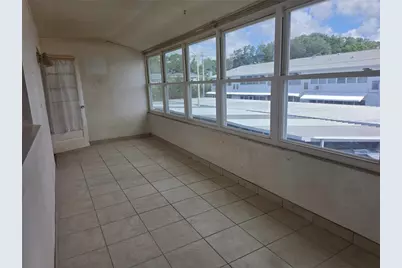 5850 21st Street N #15, Saint Petersburg, FL 33714 - Photo 9