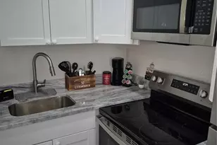 7709 W Hanna Ave, Tampa, FL 33615 - Photo 9