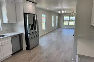 6020 12th St, Zephyrhills, FL 33542 - Photo 21