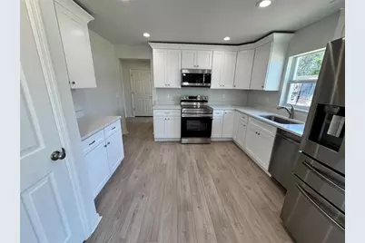 6020 12th Street, Zephyrhills, FL 33542 - Photo 23