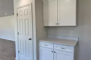 6020 12th St, Zephyrhills, FL 33542 - Photo 27