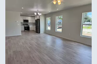 6020 12th Street, Zephyrhills, FL 33542 - Photo 37