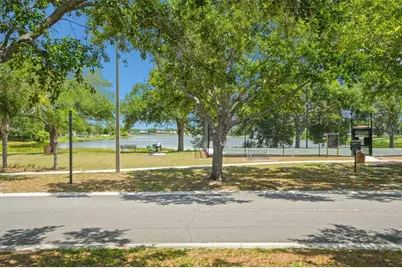 13137 Kings Crossing Drive, Gibsonton, FL 33534 - Photo 17