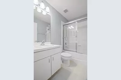 13137 Kings Crossing Drive, Gibsonton, FL 33534 - Photo 25