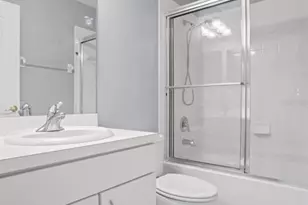 13137 Kings Crossing Dr, Gibsonton, FL 33534 - Photo 25