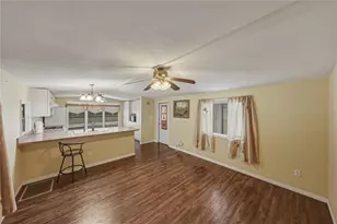 7450 23rd St, Zephyrhills, FL 33540 - Photo 11
