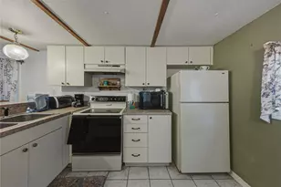 7450 23rd St, Zephyrhills, FL 33540 - Photo 39