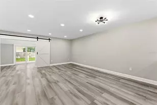 210 S Malcolm Ct, Tampa, FL 33609 - Photo 7