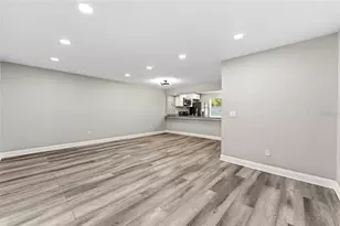 210 S Malcolm Ct, Tampa, FL 33609 - Photo 11