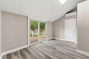 210 S Malcolm Ct, Tampa, FL 33609 - Photo 33