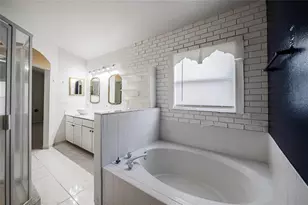 611 China Berry Cir, Davenport, FL 33837 - Photo 19