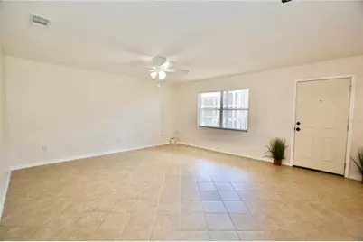 6150 Gulfport Boulevard S #302, Gulfport, FL 33707 - Photo 11