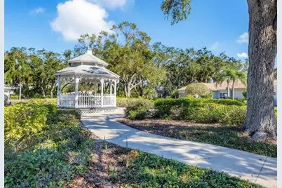 2960 Sandringham Place, Sarasota, FL 34235 - Photo 33