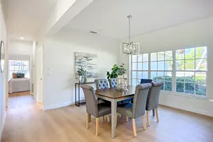2960 Sandringham Pl, Sarasota, FL 34235 - Photo 5