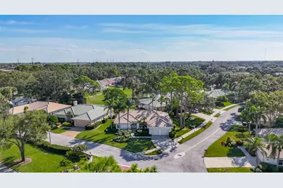 2960 Sandringham Place, Sarasota, FL 34235 - Photo 29