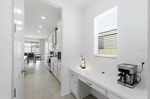 82 Hillshire Pl, Spring Hill, FL 34609 - Photo 9