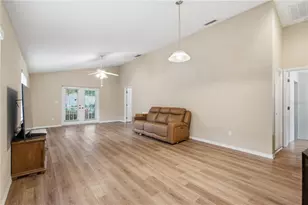 3225 Gulf Watch Ct, Sarasota, FL 34231 - Photo 7
