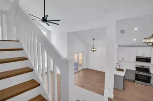 30609 Tremont Dr, Wesley Chapel, FL 33543 - Photo 23